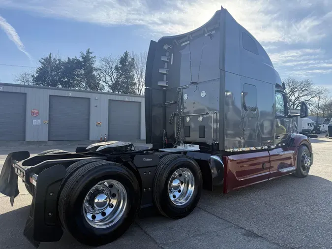 2022 Peterbilt 579