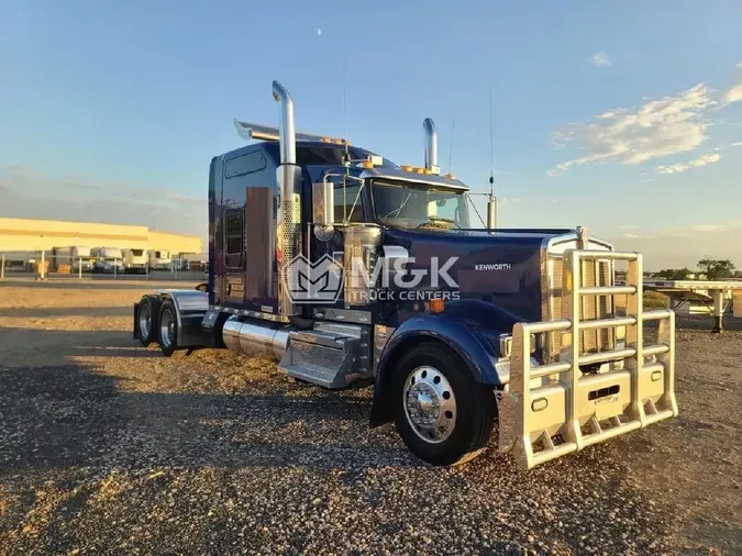 2019 KENWORTH W900L