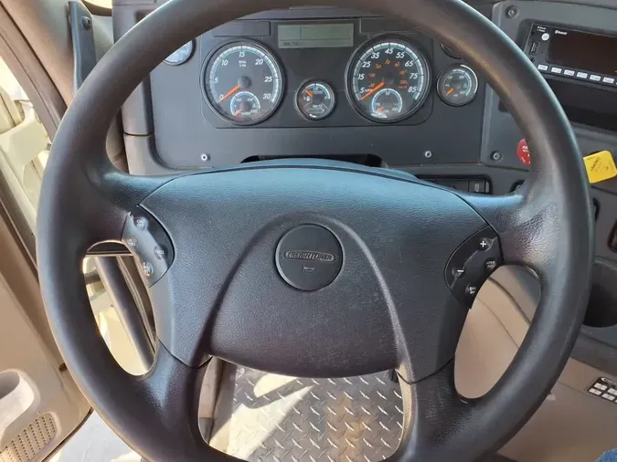 2020 FREIGHTLINER/MERCEDES CASCADIA 125