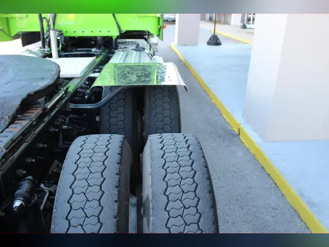 2021 Freightliner CORONADO37f8e3686c1a1e3dc5785082b8904230