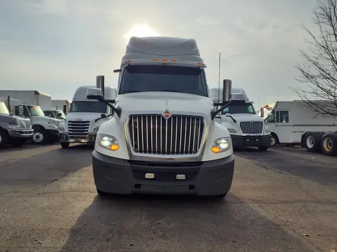 2019 NAVISTAR INTERNATIONAL LT625 SLPR CAB37f99a666b4a2802db40e022521d087c
