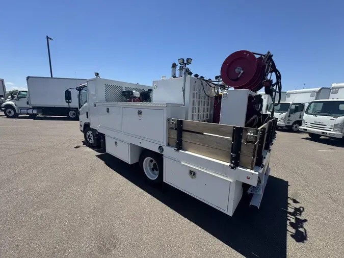 2022 Isuzu NPR-HD