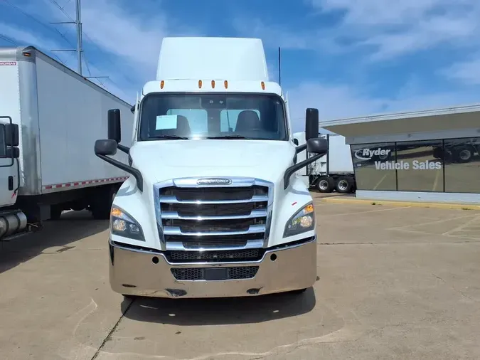 2020 FREIGHTLINER/MERCEDES NEW CASCADIA 11637fd75a14f43c14e933f06d103c2976d