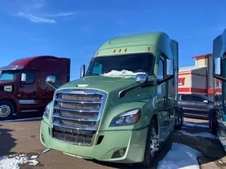 2025 Freightliner New Cascadia