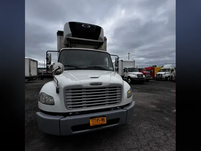 2019 FREIGHTLINER M2 106