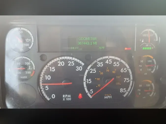 2020 FREIGHTLINER/MERCEDES M2 1063806c322f3137784fb6cff182df9798a