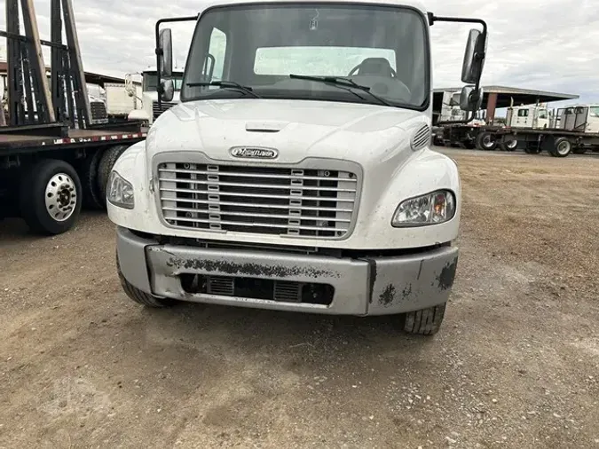 2019 FREIGHTLINER BUSINESS CLASS M2 106