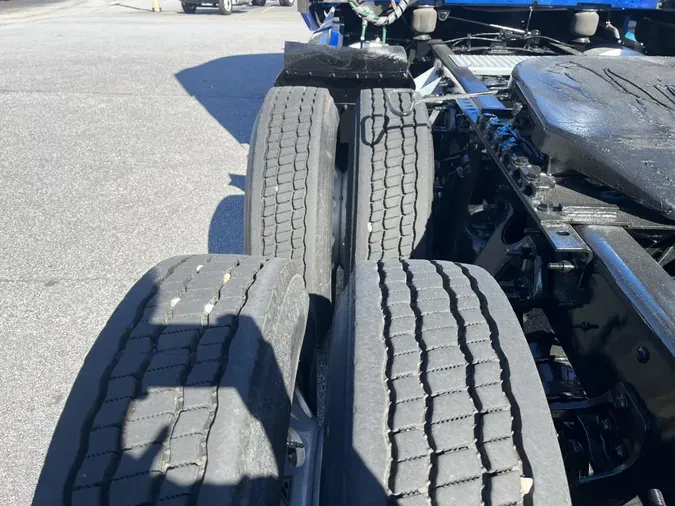 2022 International LT625