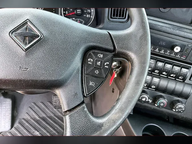 2021 INT LT625 6x43816303fa10f74305890ce801857208a