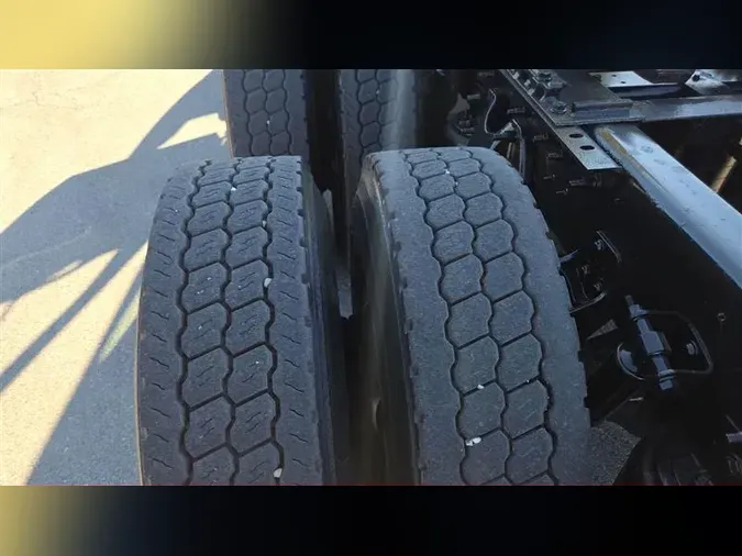 2018 INTERNATIONAL RH613