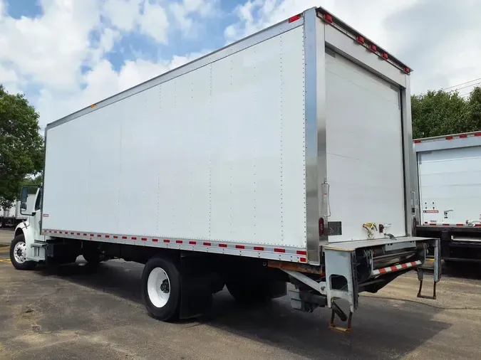 2019 FREIGHTLINER M2 106