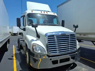 2019 FREIGHTLINER CASCADIA 125