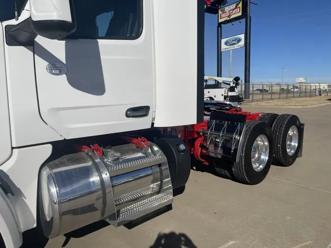 2022 Peterbilt 567