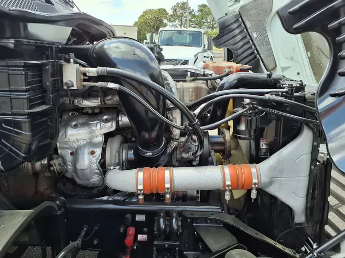 2020 FREIGHTLINER/MERCEDES CASCADIA 125