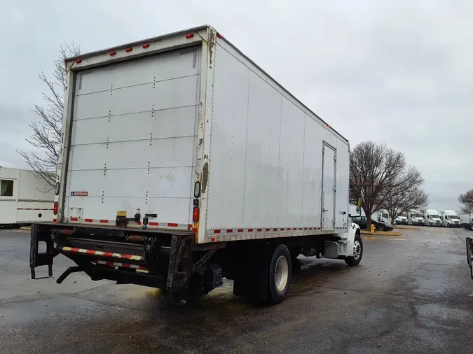 2018 FREIGHTLINER/MERCEDES M2 106