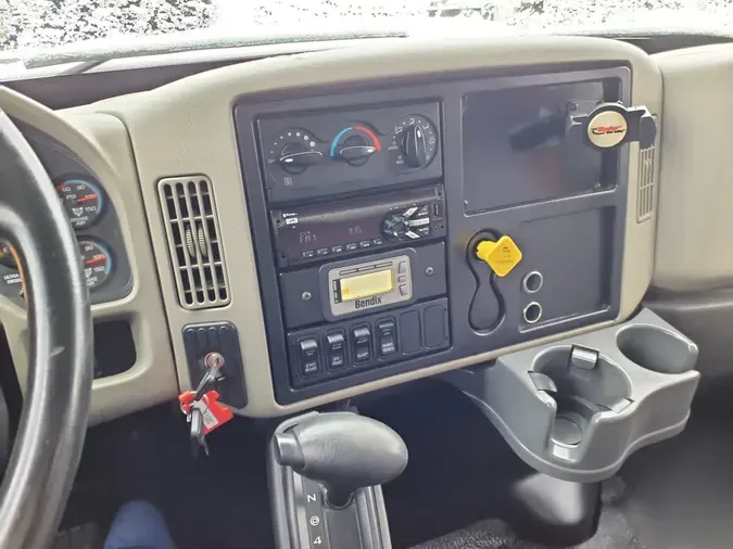 2019 NAVISTAR INTERNATIONAL 4300