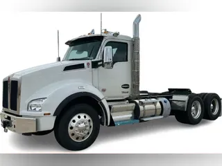 2026 Kenworth T880