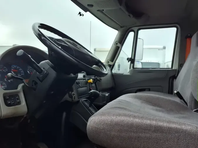 2019 NAVISTAR INTERNATIONAL 4300