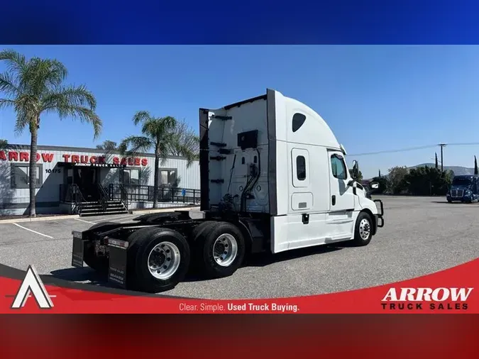 2020 FREIGHTLINER CA126