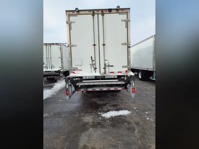 2016 FREIGHTLINER/MERCEDES M2 1063828feb280ca3a0288b9d9ef066d4cb5