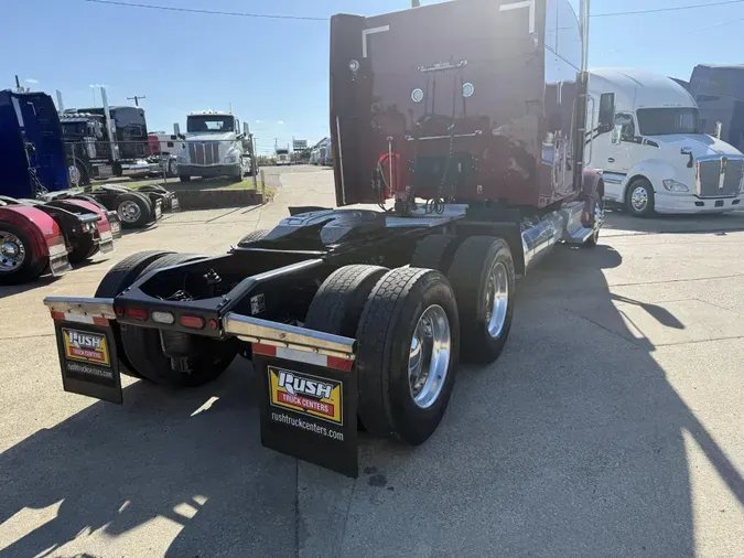 2022 Peterbilt 567382e8e3c082cd3160afd3b14cd6b53c1