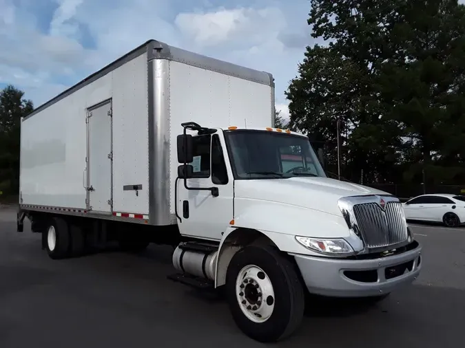 2019 NAVISTAR INTERNATIONAL 4300