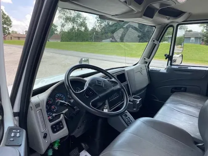 2017 International 4400