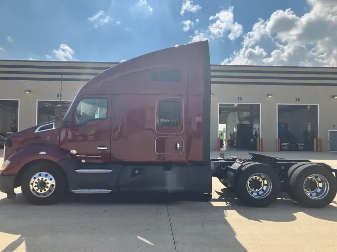 2021 Kenworth T680