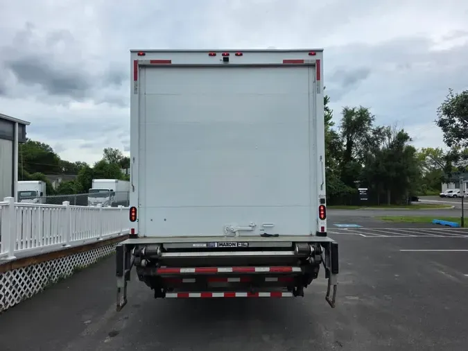 2019 FREIGHTLINER/MERCEDES M2 106