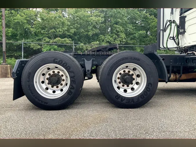 2020 INT LT625 6x4