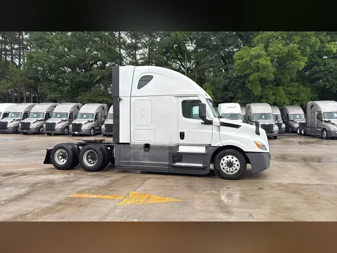 2021 Freightliner Cascadia