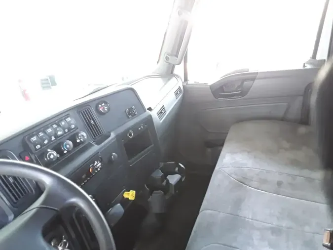 2020 NAVISTAR INTERNATIONAL MV607 (4X2)