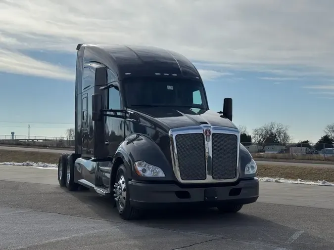 2019 KENWORTH T680