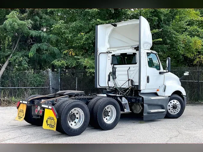 2021 INT LT625 6x4384e2cba7daf85dec2d9b57554845658