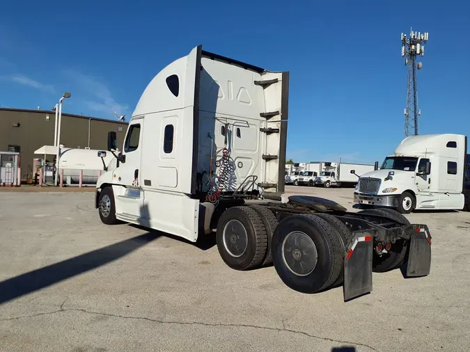 2019 FREIGHTLINER/MERCEDES CASCADIA 125