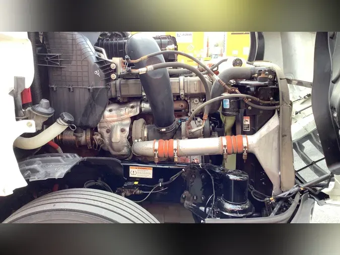 2021 Freightliner Cascadia 1263850552fa32d9db97f6f0601373a4997