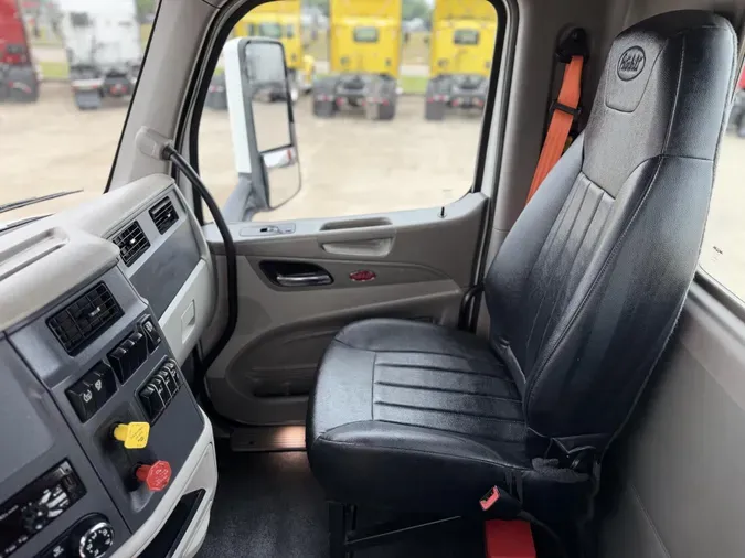 2021 Peterbilt 57938520487657212f45a6defcafe5c484c