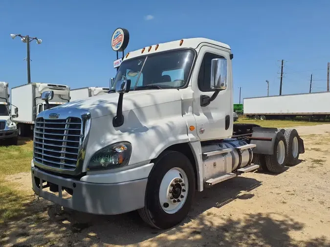 2020 FREIGHTLINER/MERCEDES CASCADIA 125