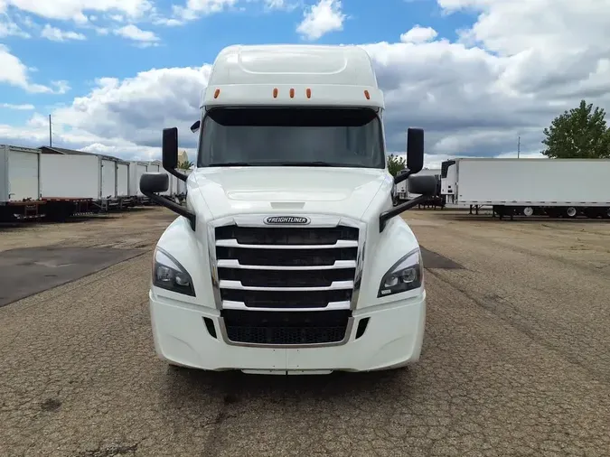2019 FREIGHTLINER NEW CASCADIA PX12664