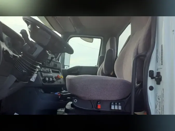 2020 NAVISTAR INTERNATIONAL LT625 DAYCAB T/A