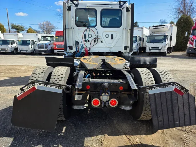 2019 FREIGHTLINER/MERCEDES NEW CASCADIA 116