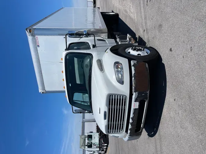 2015 FREIGHTLINER/MERCEDES M2 106