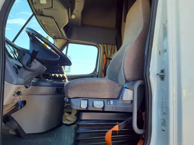 2019 FREIGHTLINER/MERCEDES CASCADIA 125