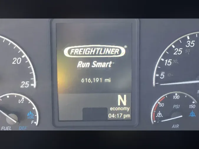 2020 Freightliner Cascadia 126386a58ae2b67d0bde435dbf11add68ce