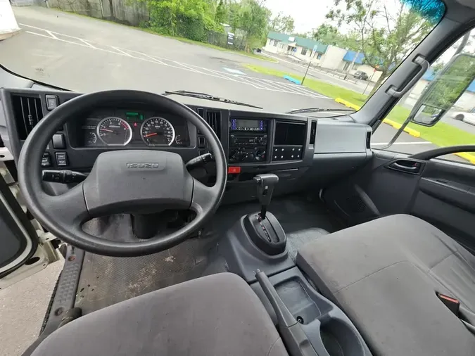 2019 ISUZU NPR