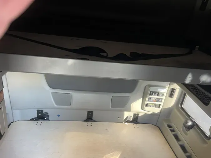 2020 International LT625