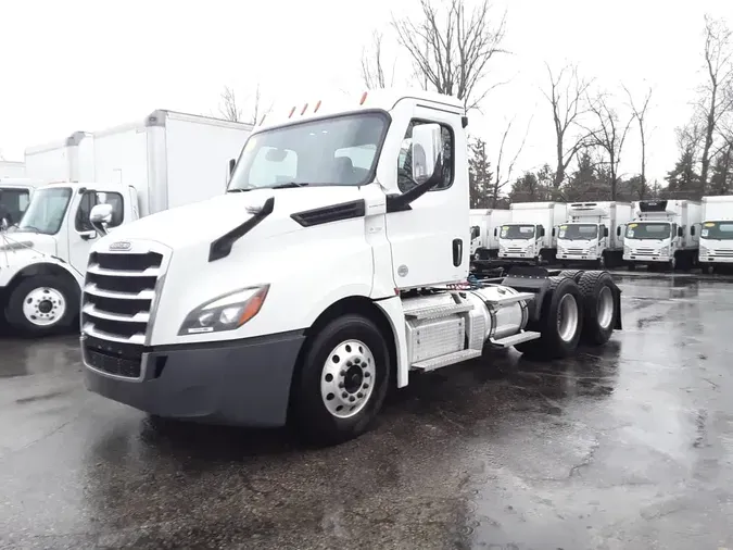 2021 FREIGHTLINER/MERCEDES NEW CASCADIA PX12664386d38842a9c8e0b54423d3b841488cc