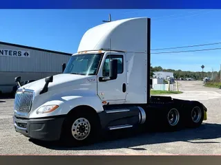 2021 INT LT625 6x4