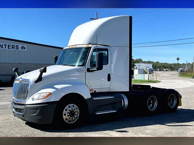 2021 INT LT625 6x4386e09310255350aa390390cde605bdc