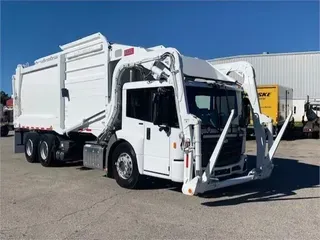 2021 FREIGHTLINER ECONIC SD